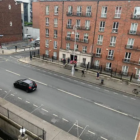 Luxury Custom Hall 都柏林